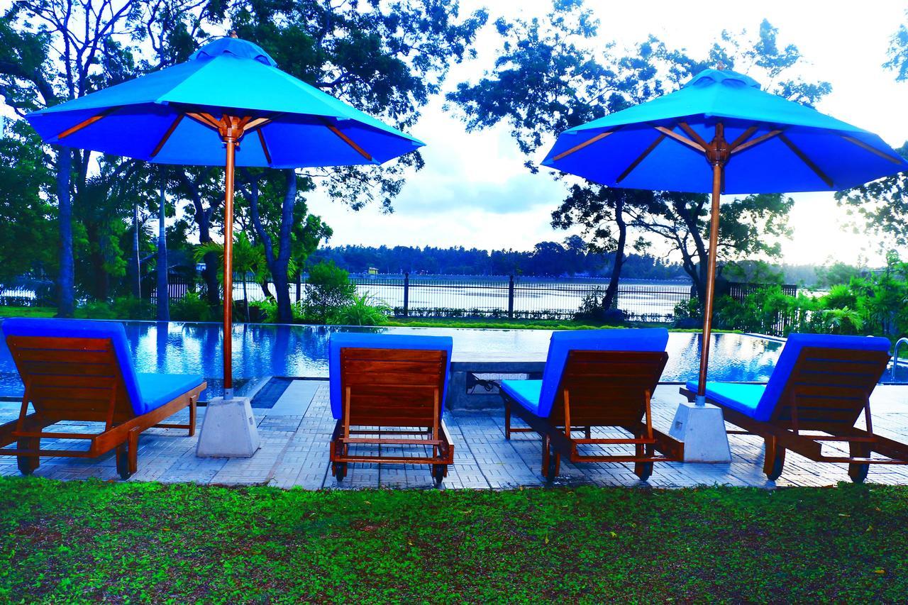 Diya Dahara Lake Resort Yala Exterior photo